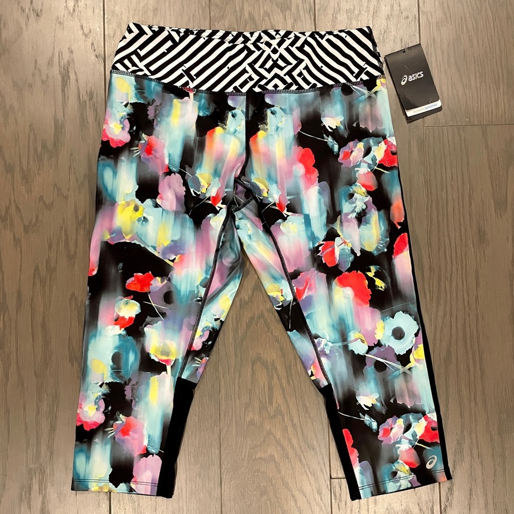 NWT Asics Capri Legging Sz L